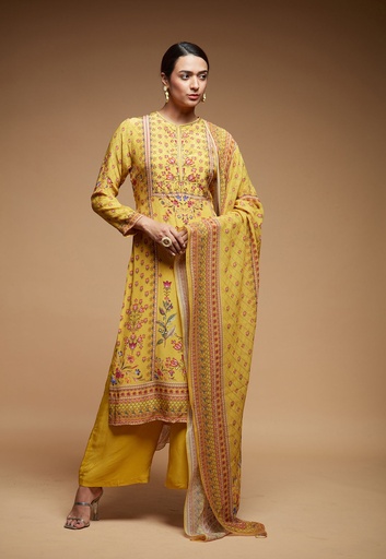 Golden Bloom Kurta Set with Georgette Grace